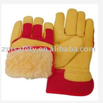 Зимние кожаные перчатки ZM701-Л